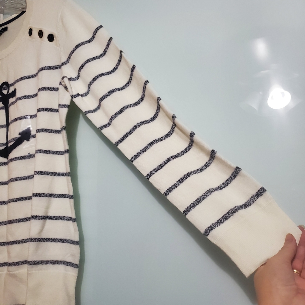 Nautica Sz M BNWT Long Sleeve Sweater - Picture 4 of 15